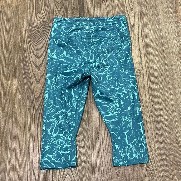 Athleta Womens Accelerate Crop Leggings Blue Ripple Marble Borealis Size S - Picture 5 of 5